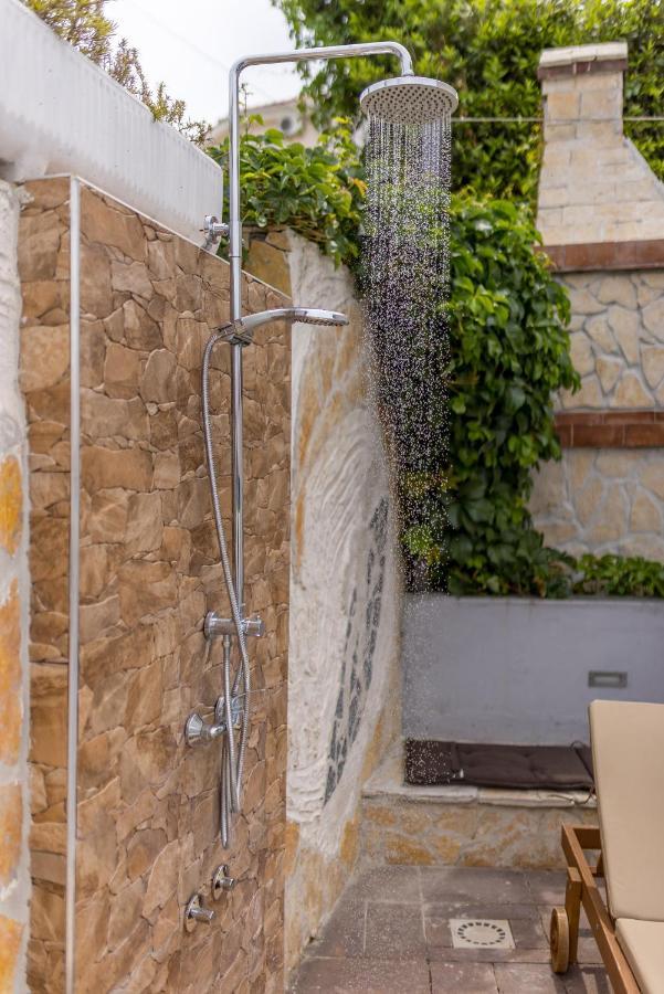 טרוגיר Villa Costa Blu With Pool By The Sea מראה חיצוני תמונה