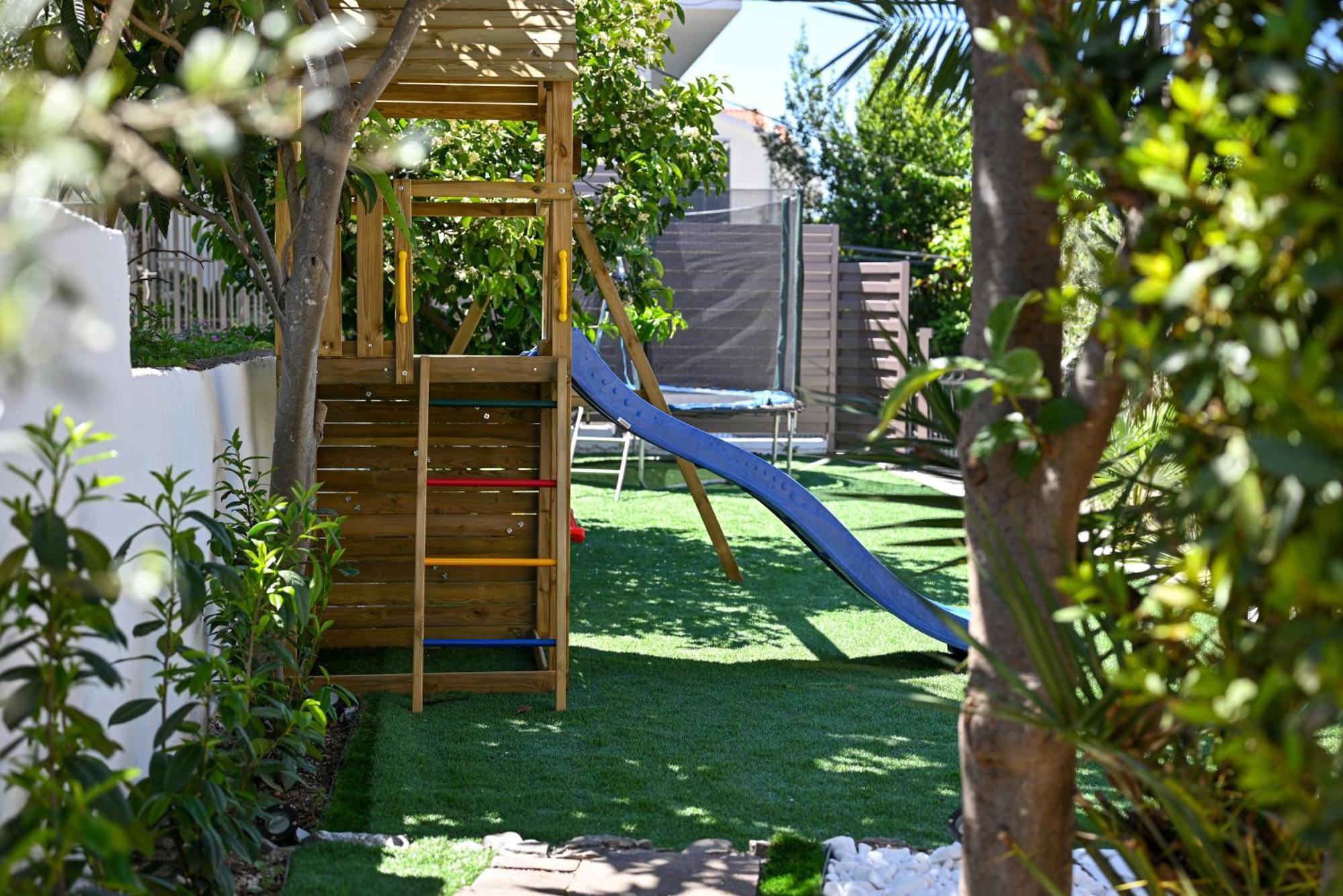 טרוגיר Villa Costa Blu With Pool By The Sea מראה חיצוני תמונה