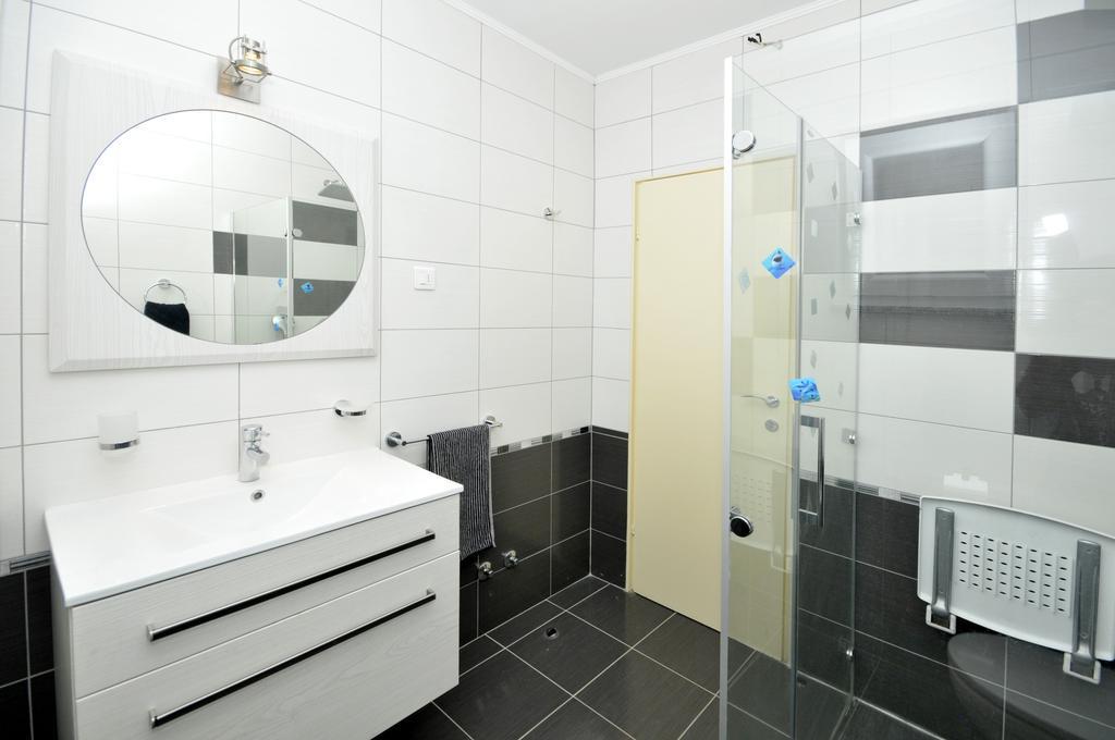 טרוגיר Villa Costa Blu With Pool By The Sea מראה חיצוני תמונה
